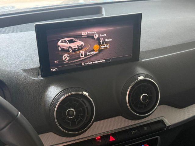 AUDI Q2 35 TDI S tronic Business Advanced