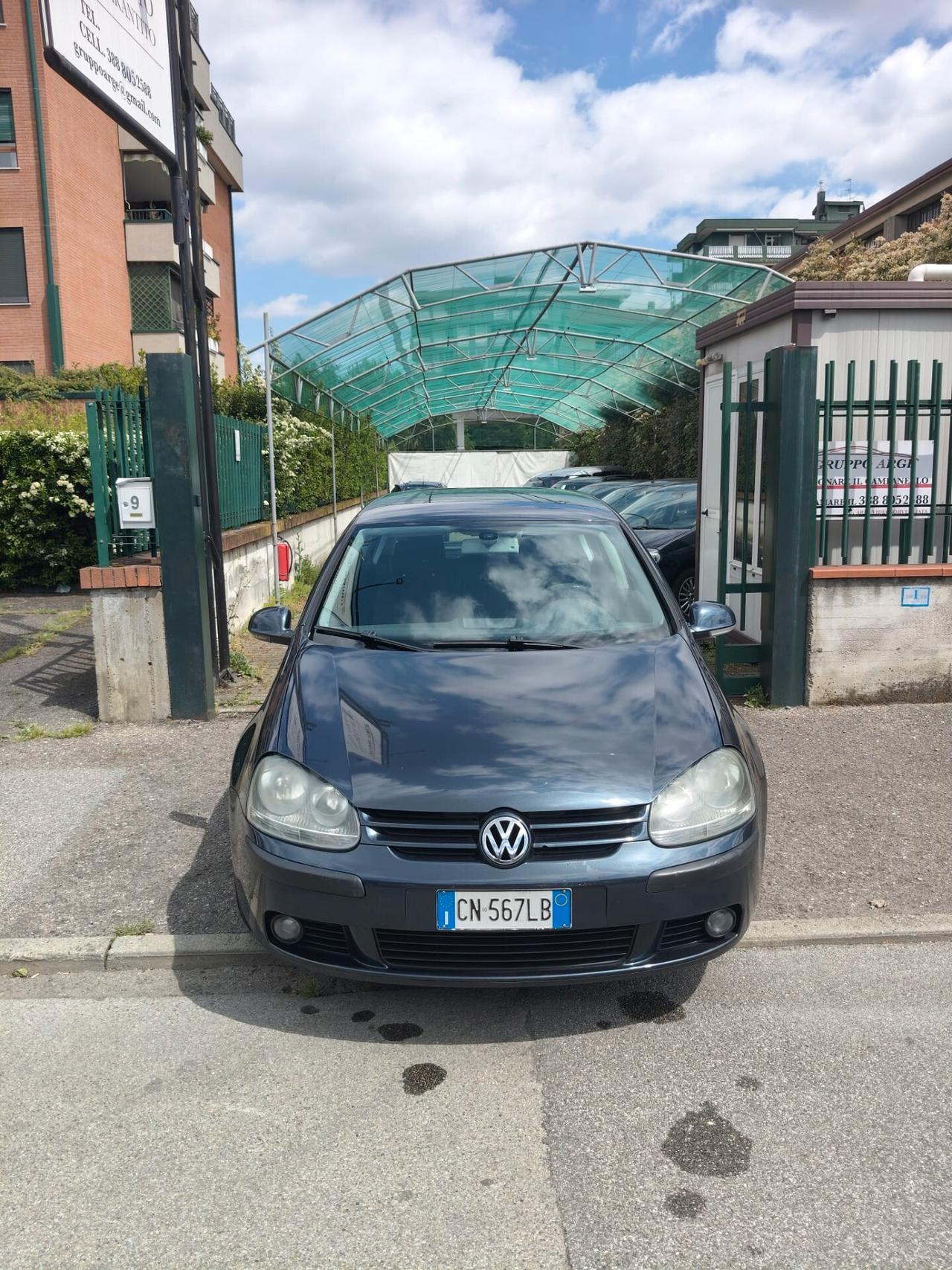 Volkswagen Golf 1.6 16V FSI 5p. Comfortline