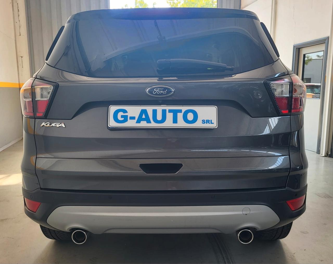 Ford Kuga 2.0 TDCI 150 CV S&S 4WD Powershift Business