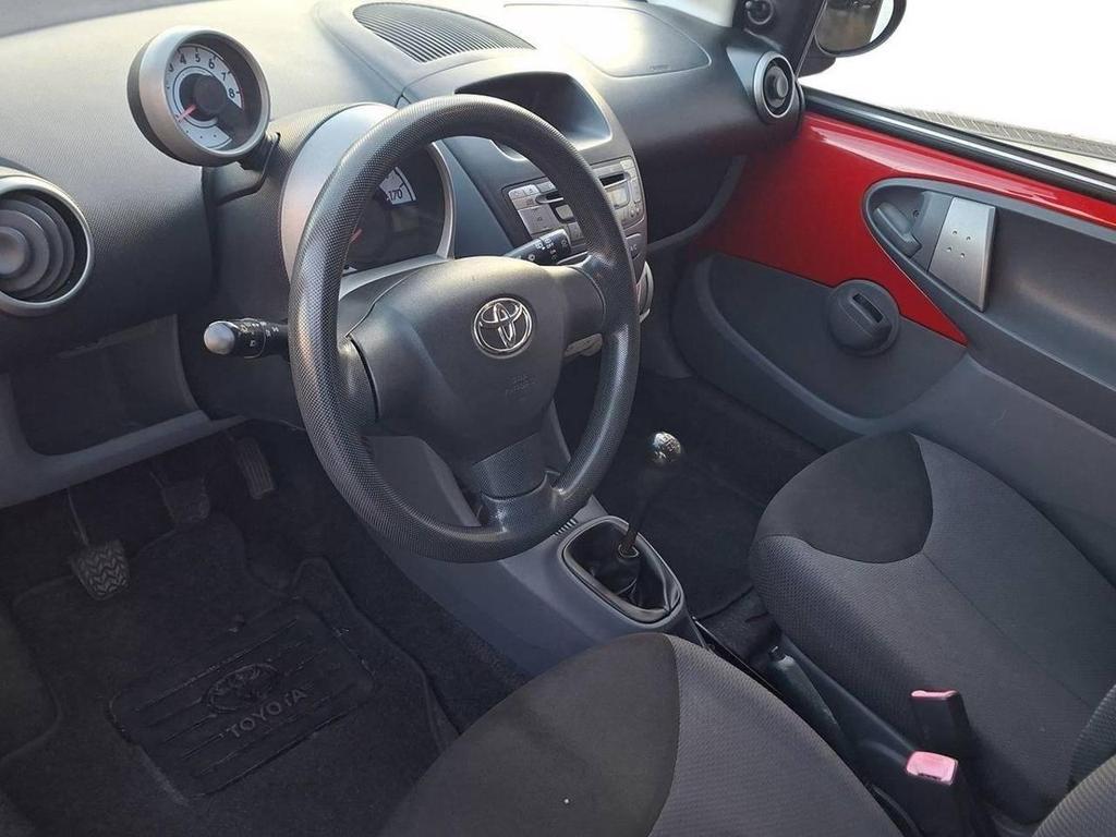 Toyota Aygo 3 Porte 1.0 VVT-i Sol