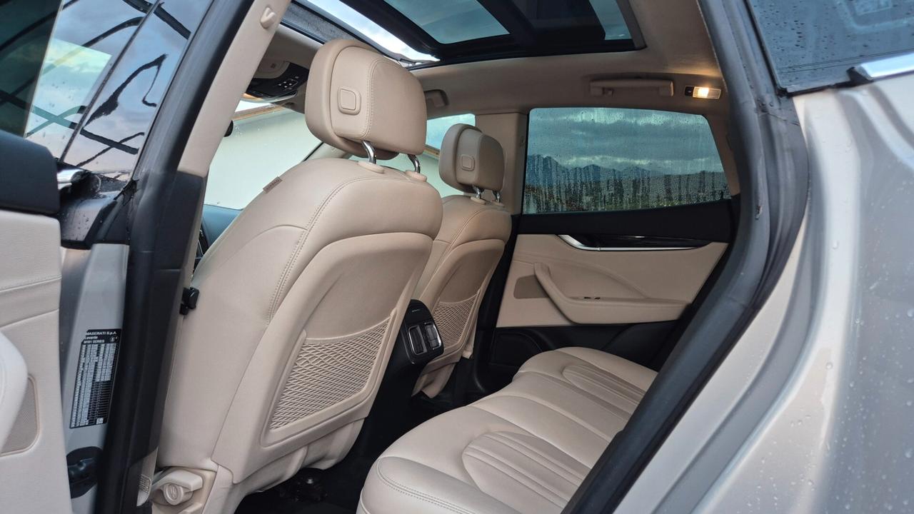 Maserati Levante V6 Diesel 275 CV AWD
