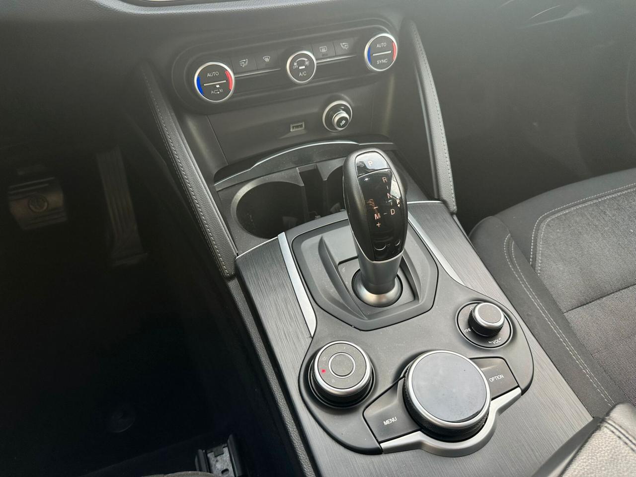 Alfa Romeo Stelvio 2.2 Turbodiesel 210 CV AT8 Q4 Business