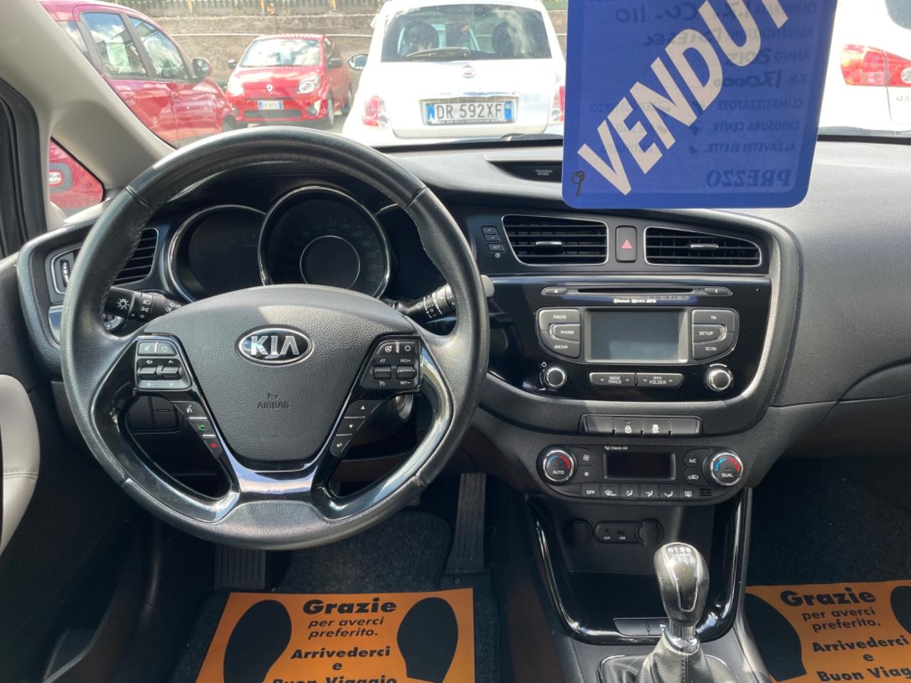 KIA CEED 1.6 DIESEL 110 (CV) 2015