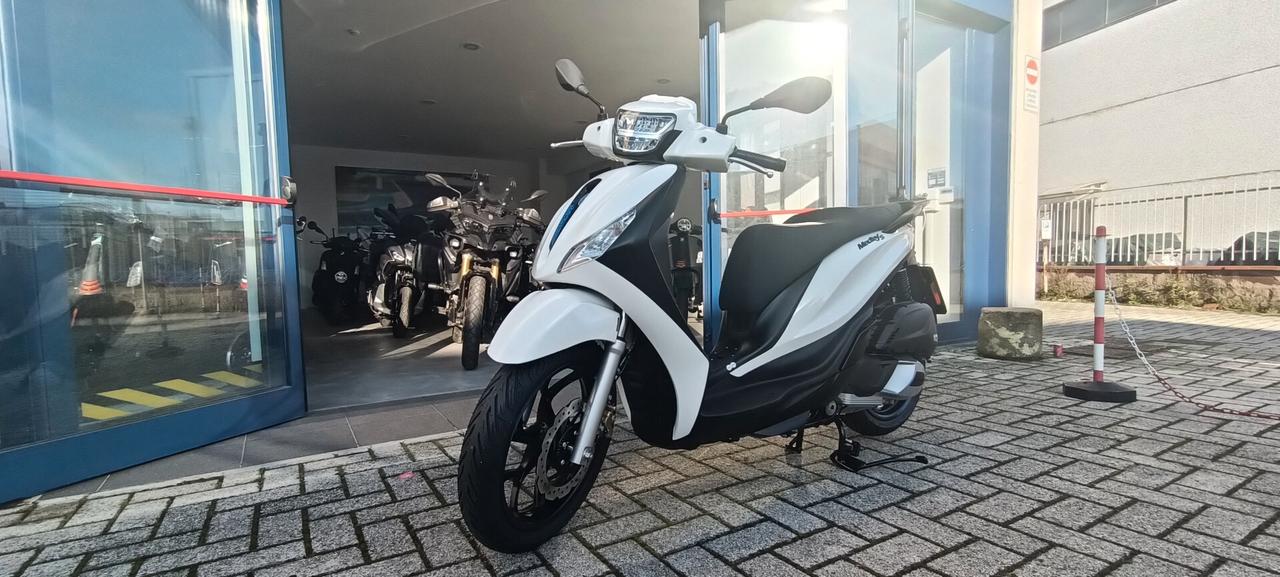 Piaggio Medley 150 S 200S Bianco Luna