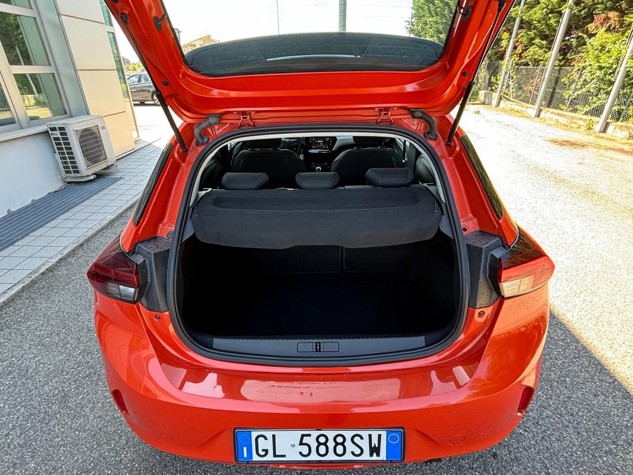 Opel Corsa 1.2 Blitz Edition - 2022