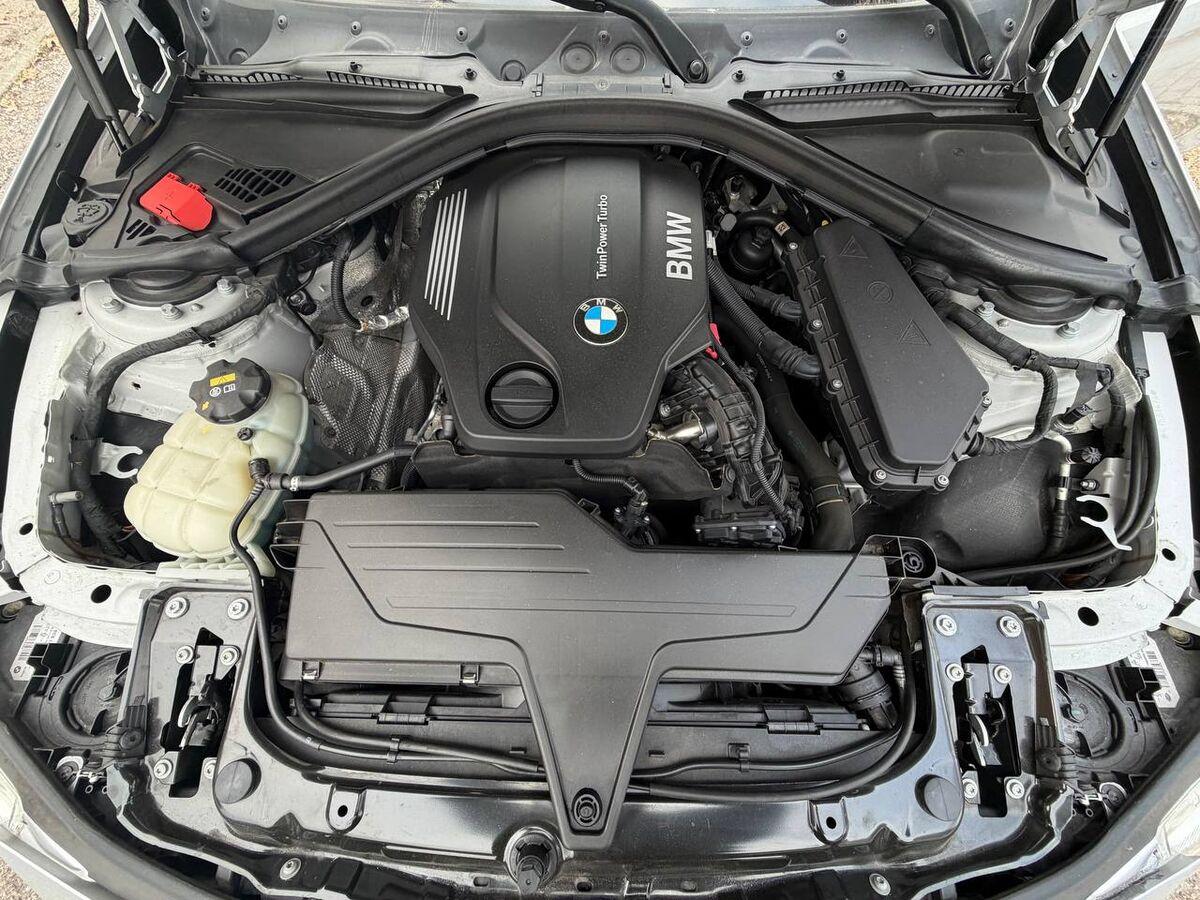 BMW Serie 3 Touring 318d Business Advantage auto BMW SERVICE!