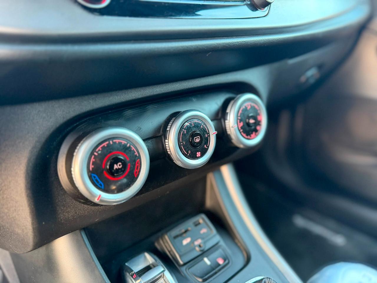 Alfa Romeo Giulietta 1.4 Turbo 120 CV GPL Progression