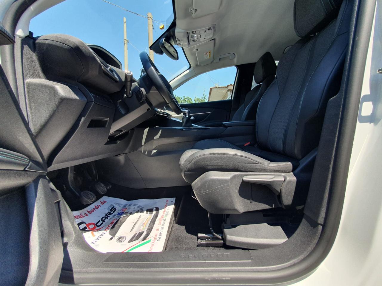 Peugeot 3008 BlueHDi 130 S&S Allure Pack