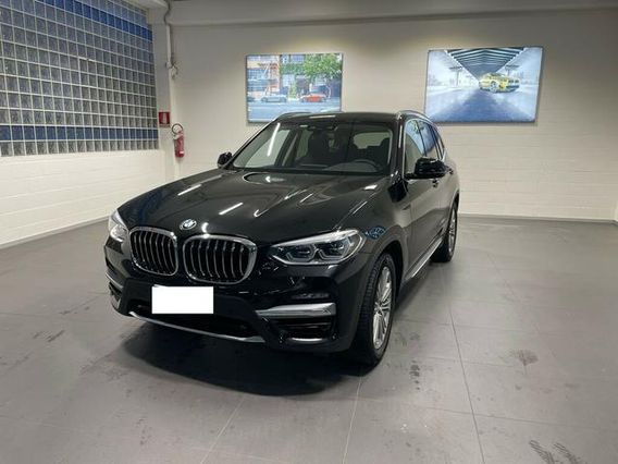 BMW X3 30 d Luxury xDrive Steptronic