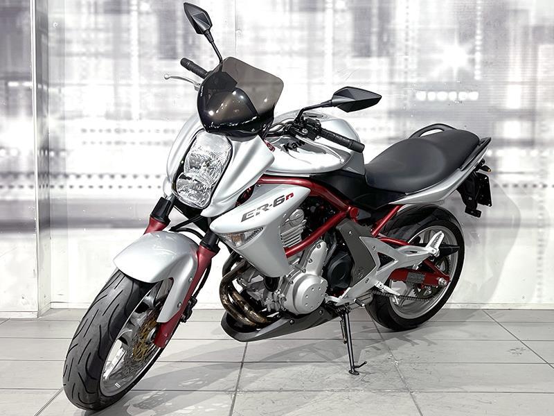Kawasaki ER-6n