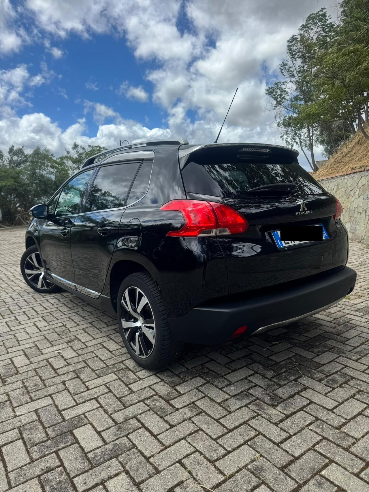 Peugeot 2008 1.6 e-HDi 115Cv *ALLURE* TETTO 2014