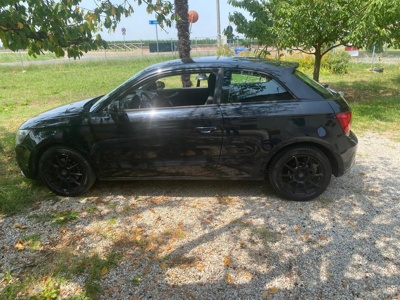 Audi A1 1.6 TDI 105 CV Ambition
