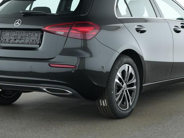 MERCEDES-BENZ A 180 Automatic Progressive Advanced