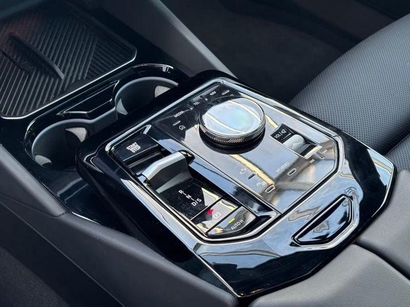 BMW Serie 5 520d sDrive M Sport Pro Gancio Tetto Pelle Camera