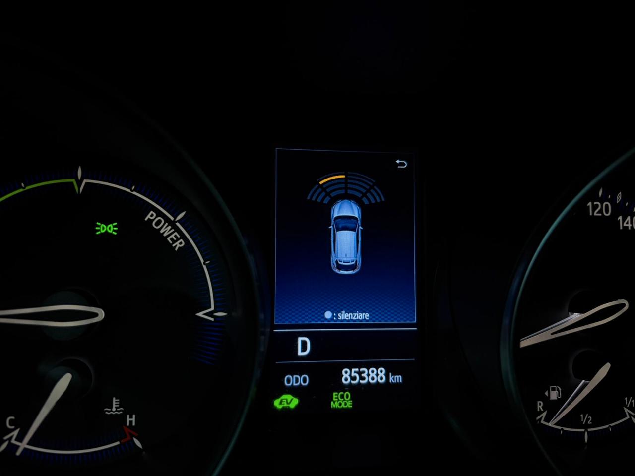 TOYOTA C-HR 1.8 IBRIDA TAGLIANDATA SI NEOPAT