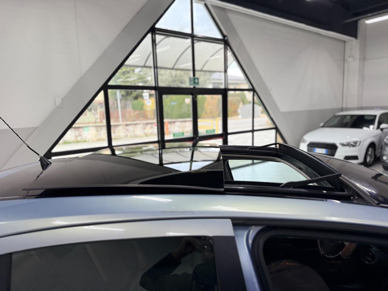 Opel Corsa 1.2 5 porte Easytronic Cosmo