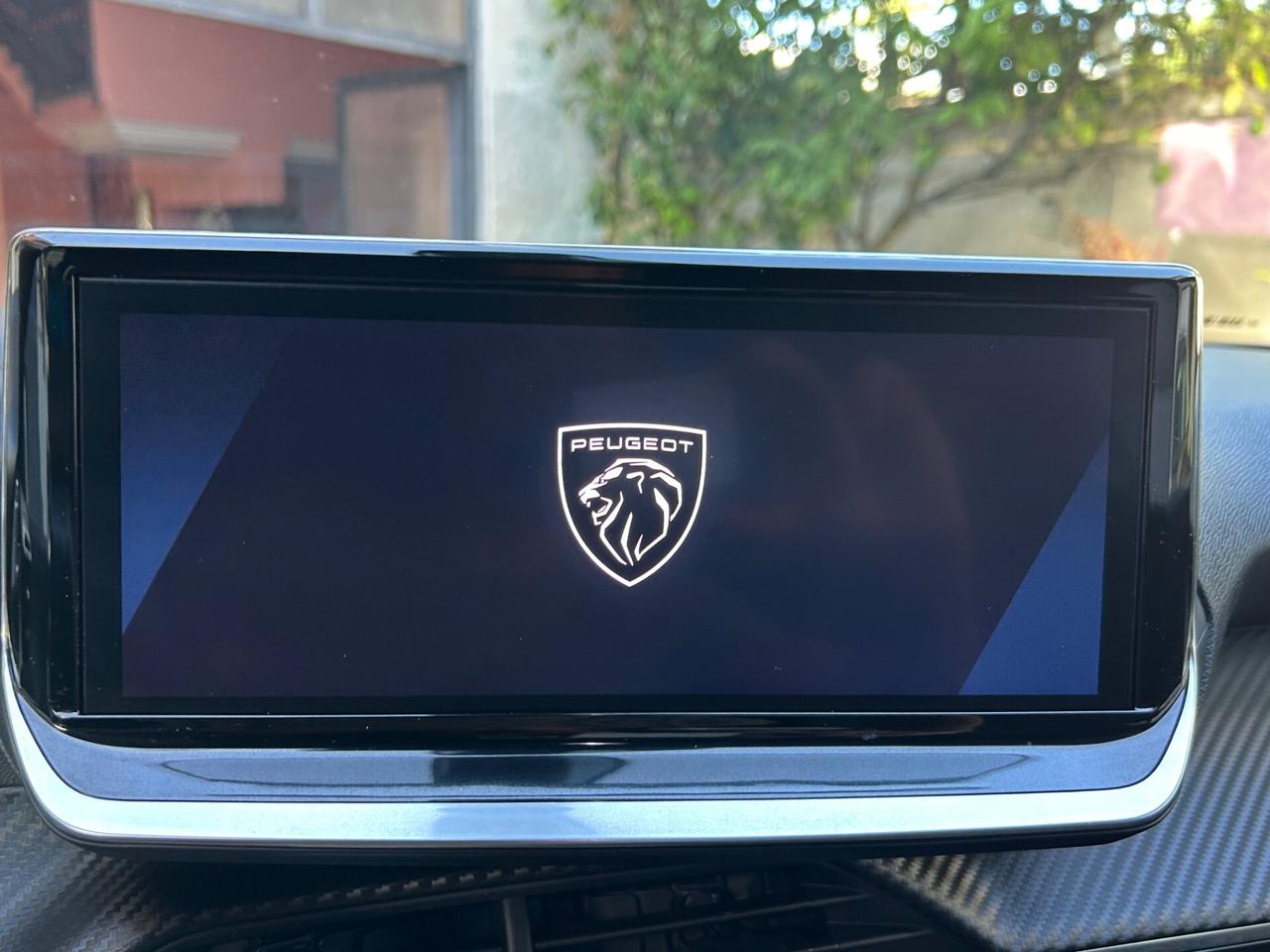 Peugeot 2008 BlueHDi 130 S&S EAT8 Allure Pack