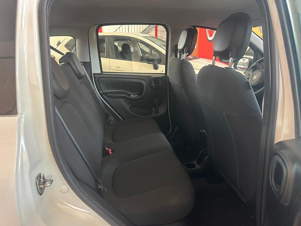 Fiat Panda 1.2 Connected by Wind