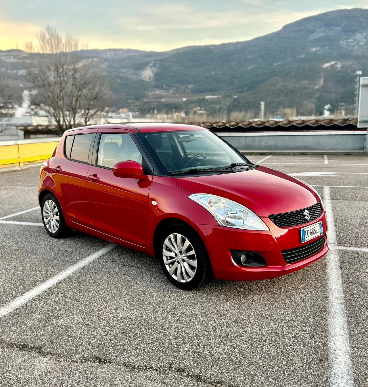 Suzuki Swift 5p GL Top Red Edition Neopatentati