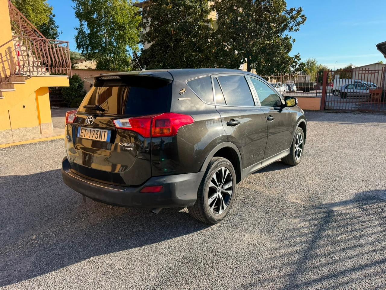 Toyota RAV 4 RAV4 2.0 D-4D 2WD Active