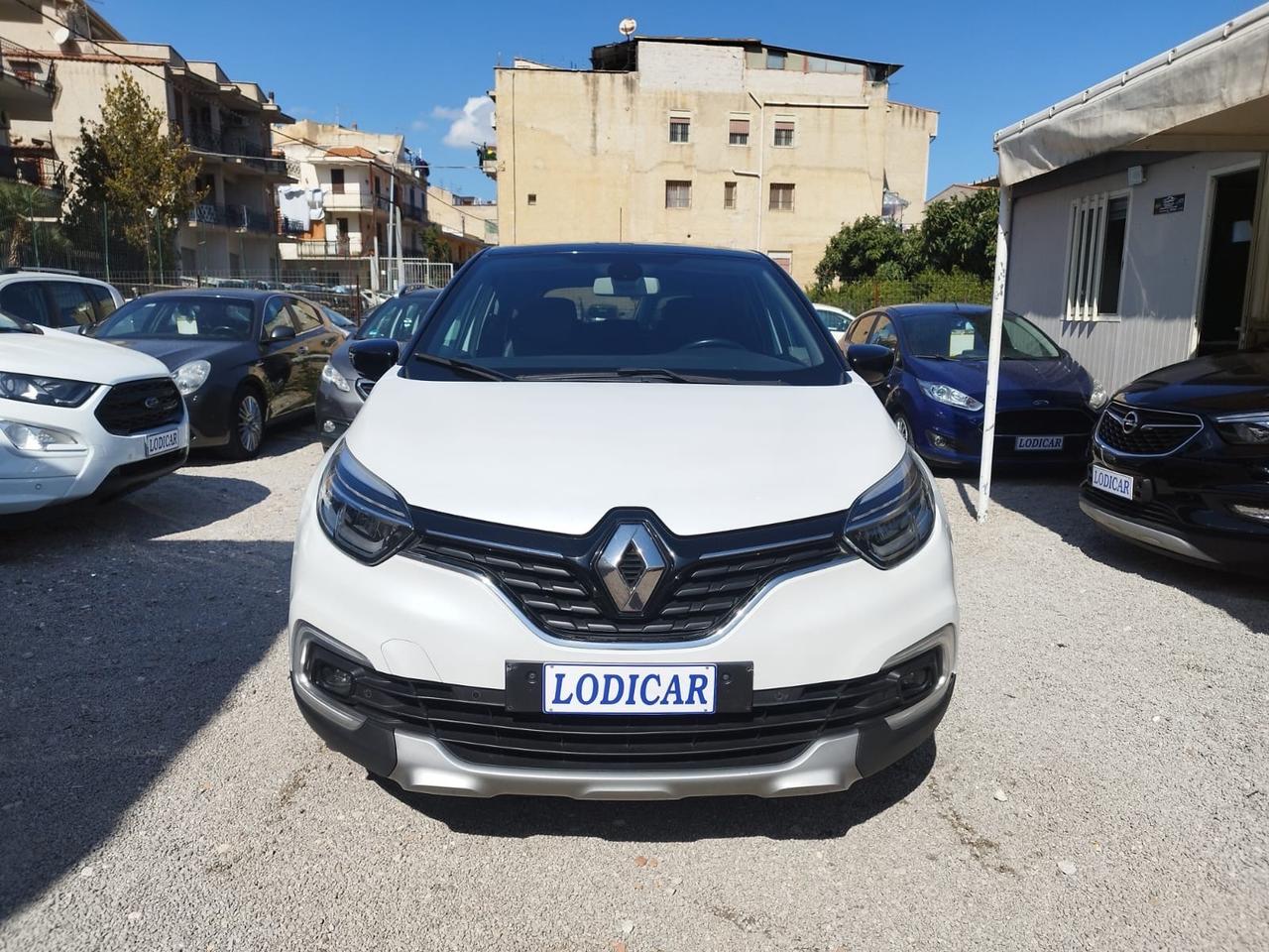 Renault Captur dCi 8V 110 CV Start&Stop Energy Initiale Paris