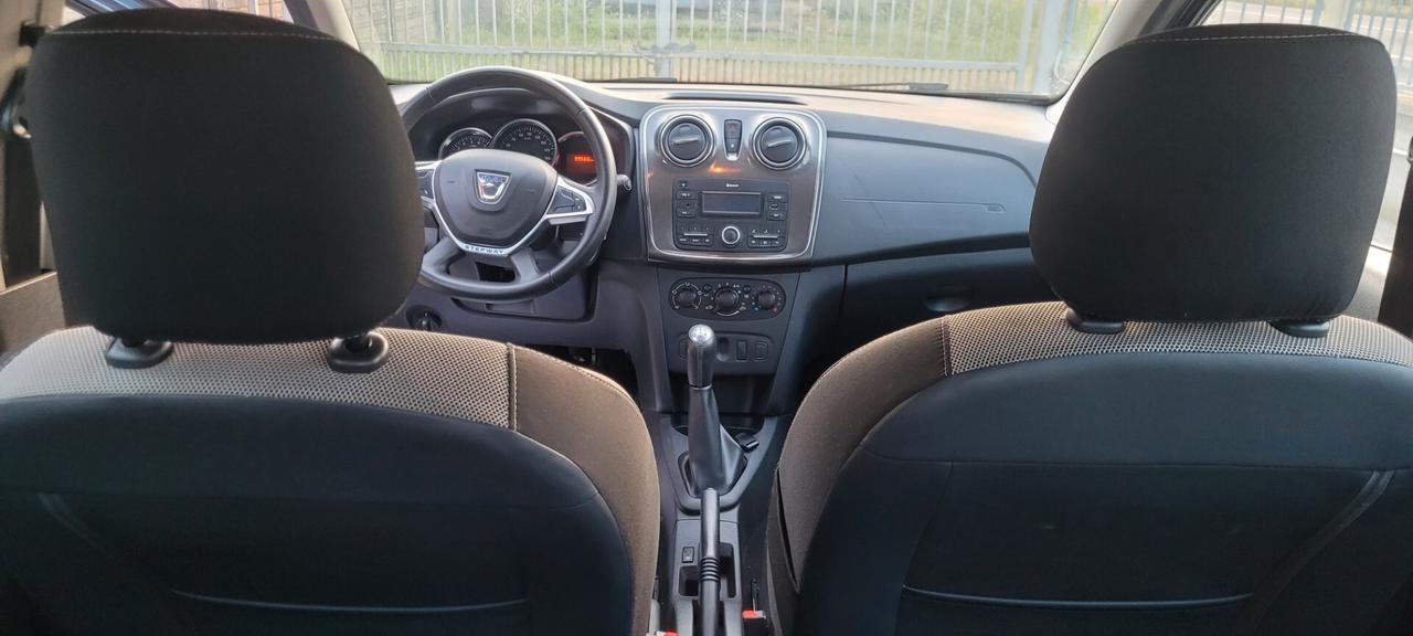 Dacia Sandero 1.0 SCe NEOPATENTATA OK, UNICO PROPRIETARIO.