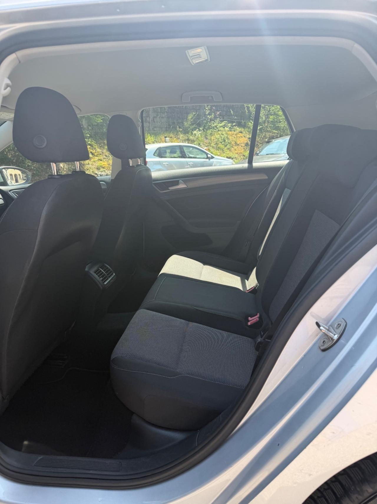 Volkswagen Golf 1.6 TDI 90 CV 5p. Trendline BlueMotion Technology