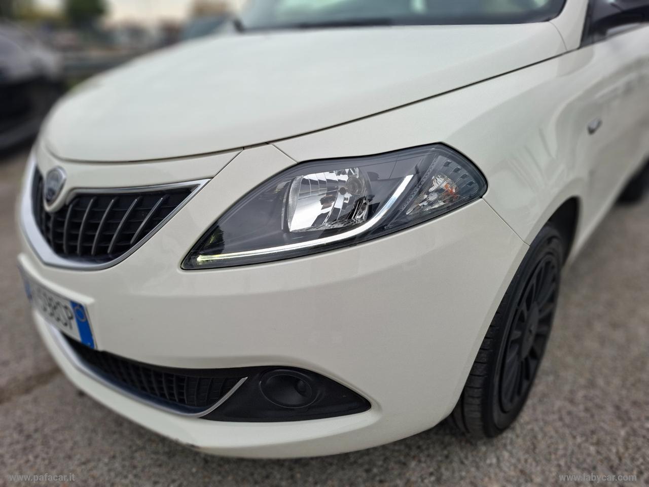 LANCIA Ypsilon 1.0 FireFly 5p.S&S Hybrid Silver