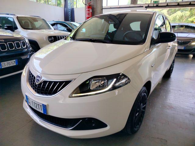 LANCIA Ypsilon 1.0 Hybrid Silver