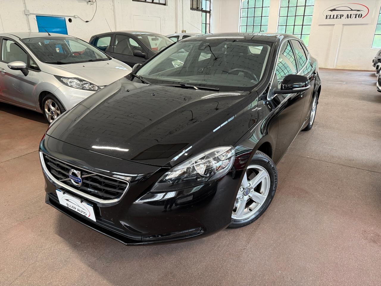Volvo V40 D3 Geartronic Momentum