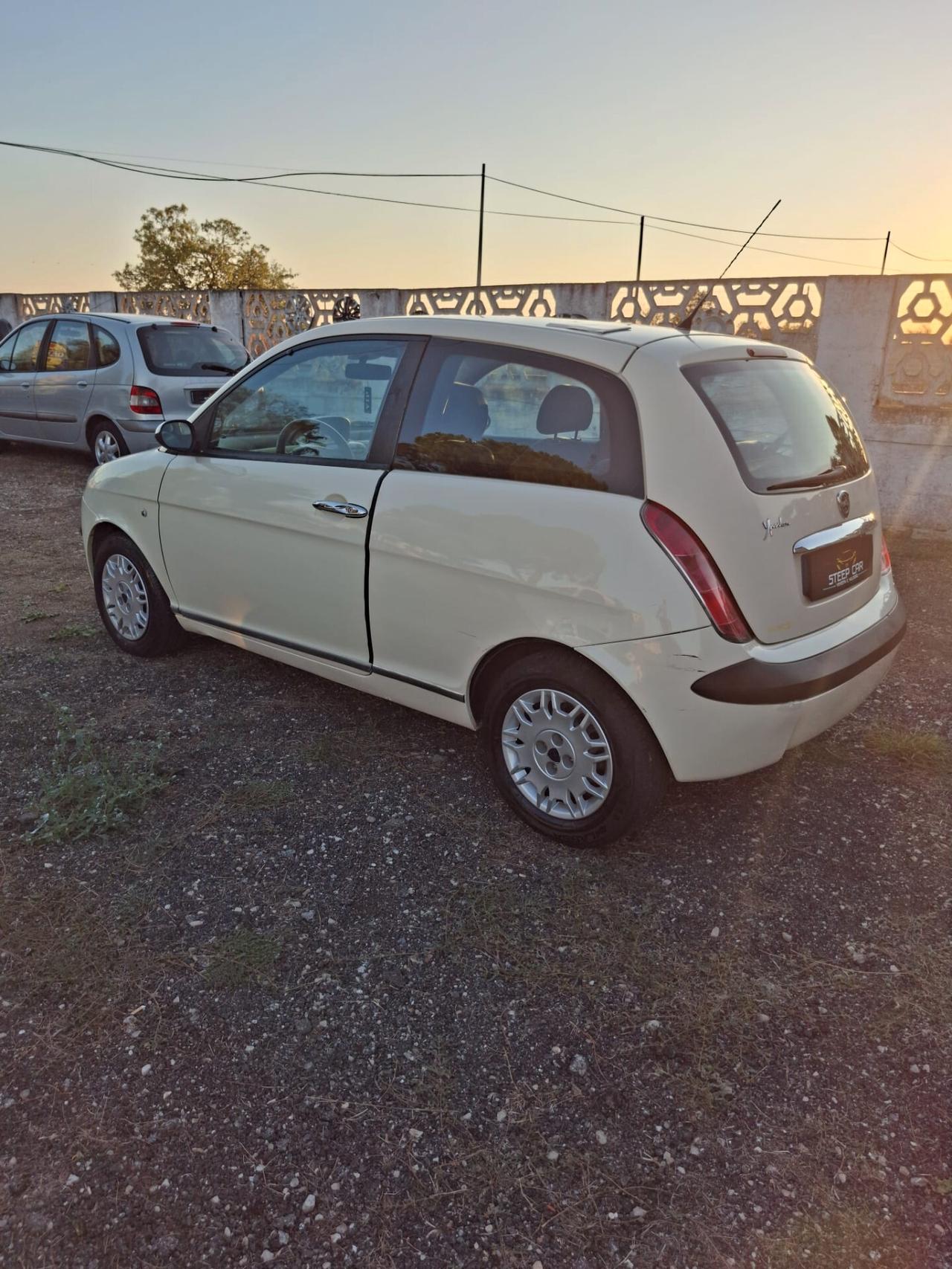 Lancia Ypsilon 1.2 benzina/GPL