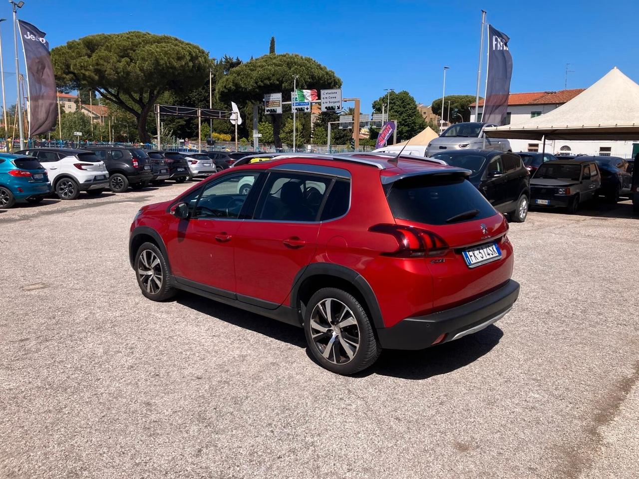 PEUGEOT 2008 1.2 110cv Allure