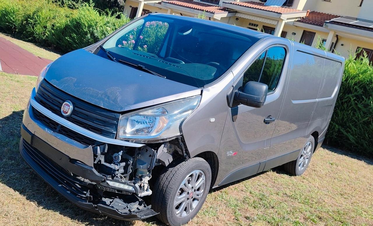 Fiat Talento 1.6 MJT 120CV Incidentato