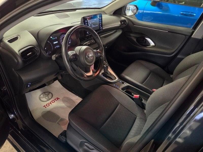 Toyota Yaris 4ª serie 1.5 Hybrid 5 porte Active
