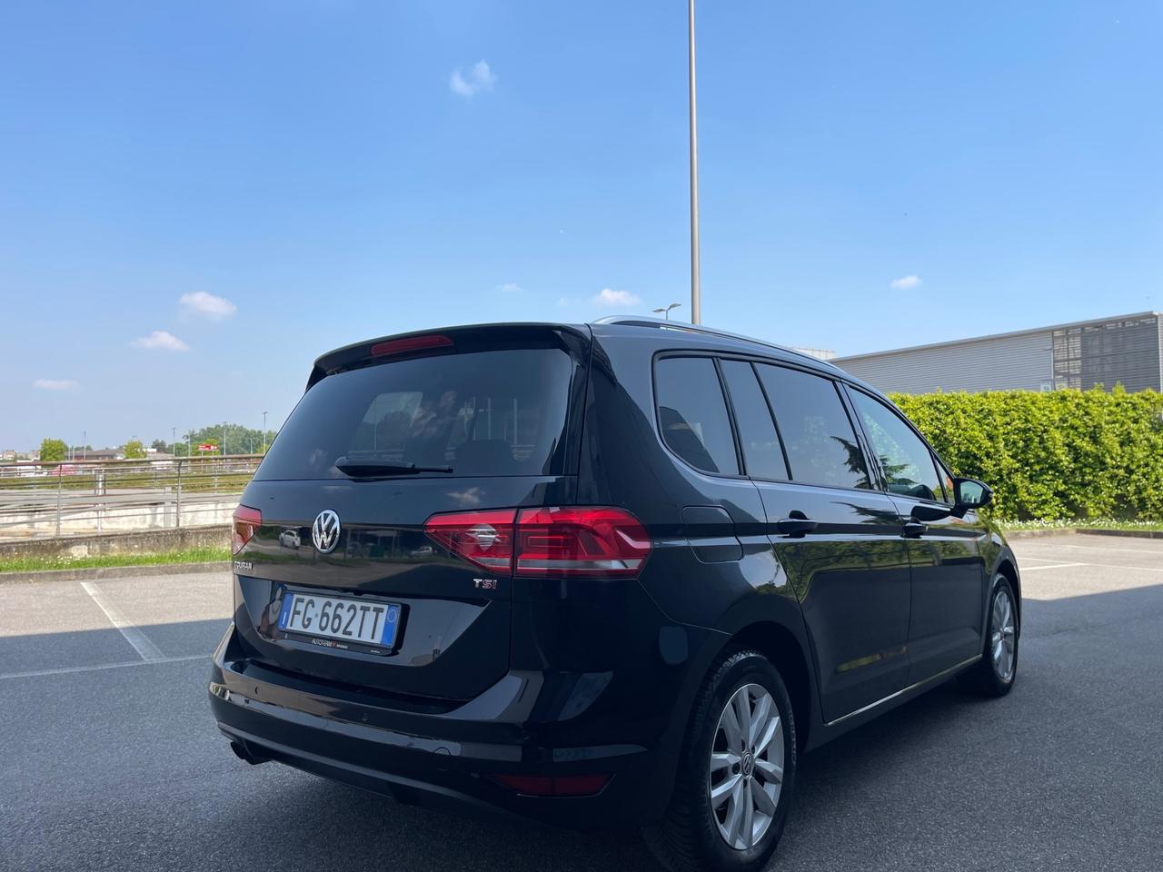 Volkswagen Touran 1.4 TSI DSG Executive BlueMotion Technology
