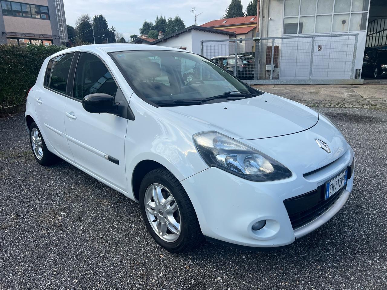 Renault Clio 1.2 16V 5 porte 20th Anniversario