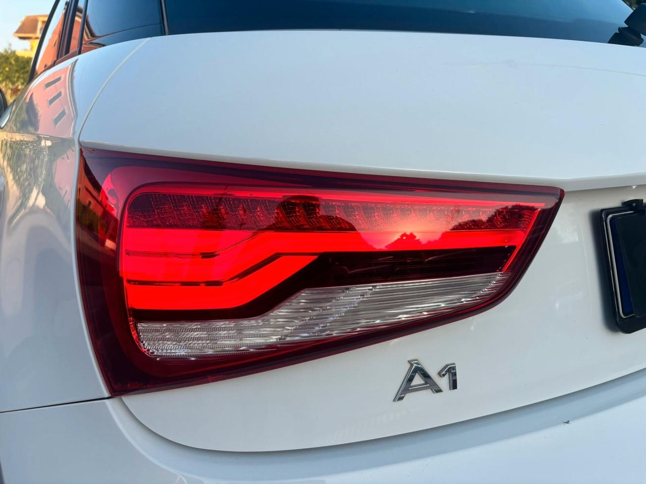 Audi A1 SPB 1.4 TDI Admired S LINE