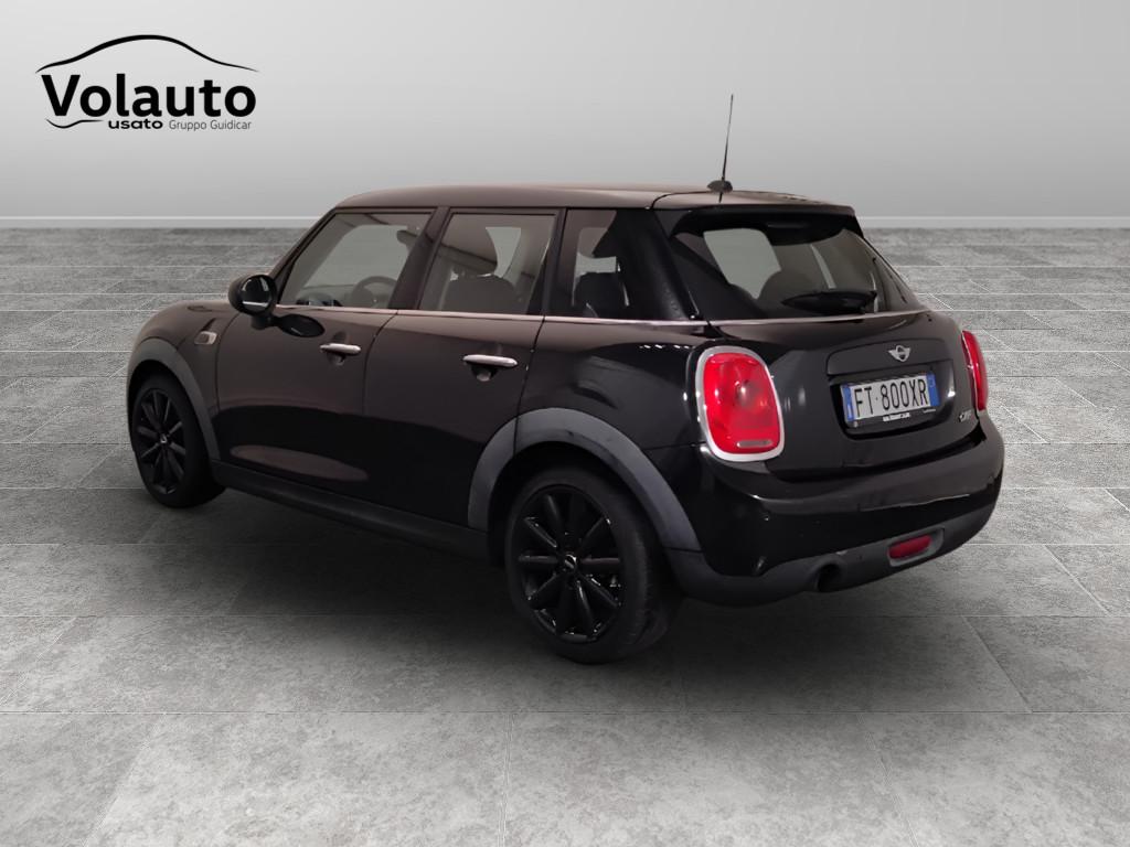 MINI Mini IV F55-F56 2014 - Mini 1.2 One 75cv 5p