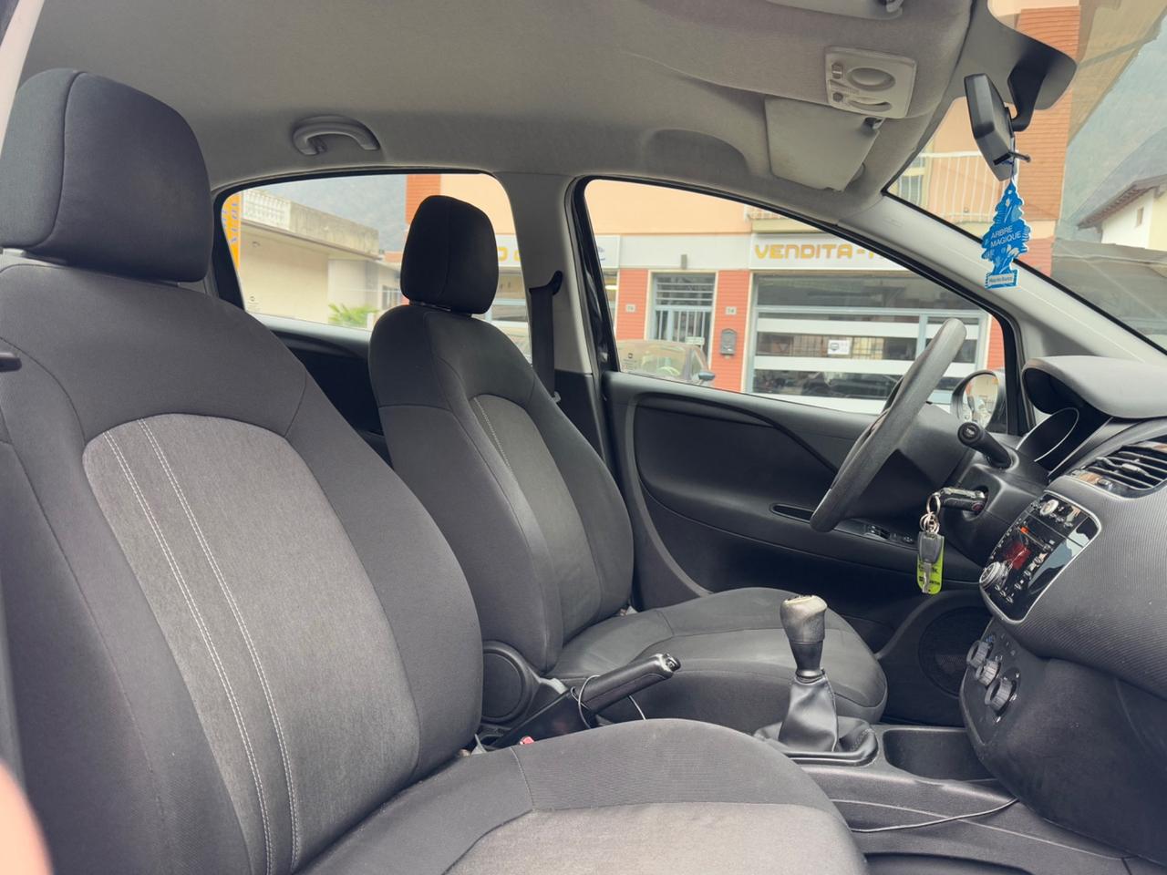 Fiat Punto 1.3 MJT II 75 CV 5 porte TAGLIANDATA - OK NEOPATENTATI