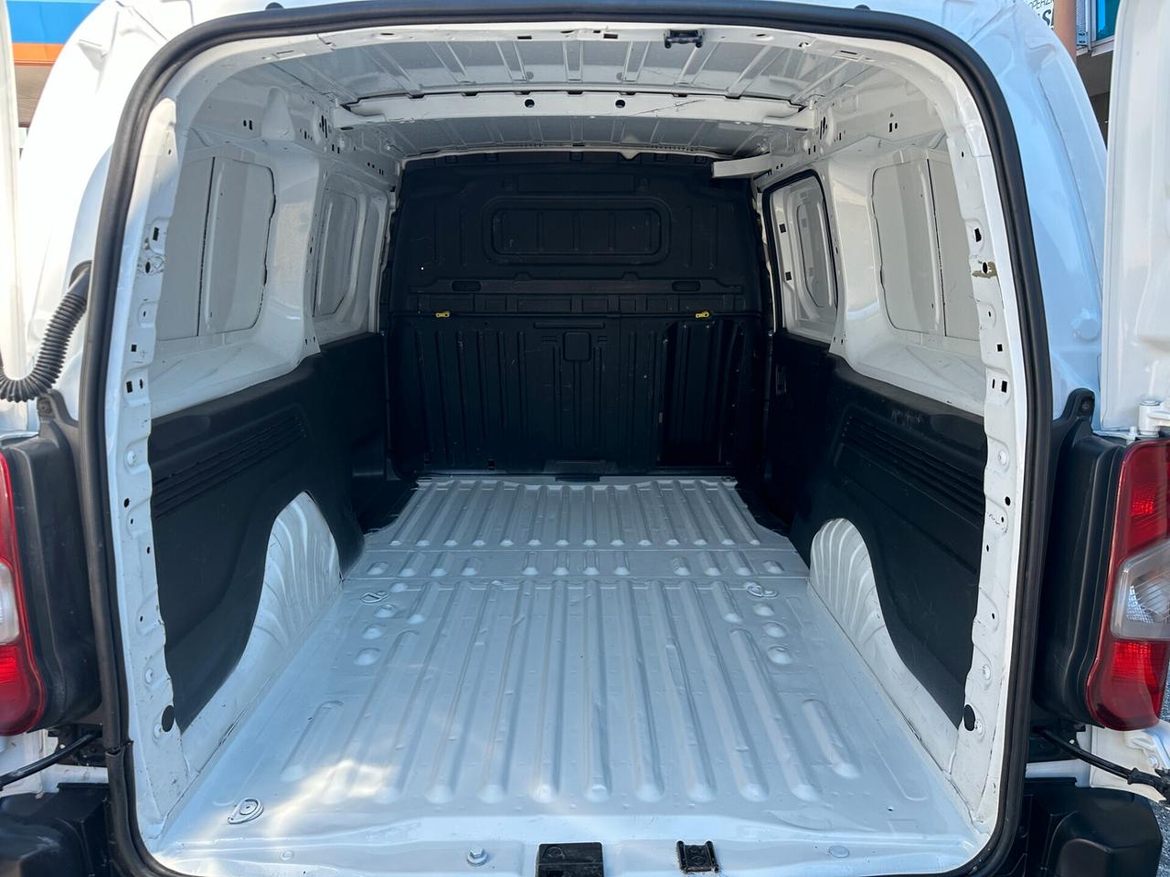 Citroen Berlingo BlueHDi 130 S&S Van XL Worker