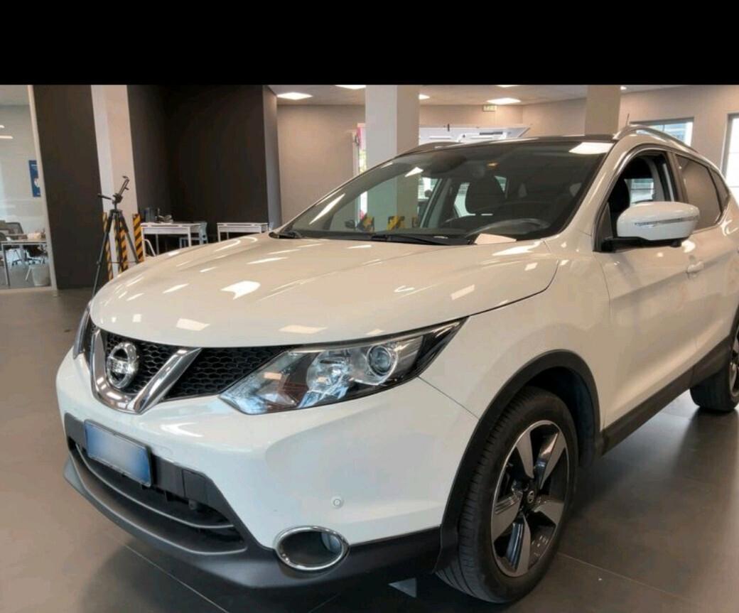 Nissan Qashqai 1.5 dCi N-connecta TETTO NAVI CAMERA 360