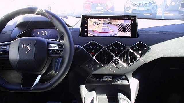 DS DS 3 3 BlueHDi 130 aut. Performance Line
