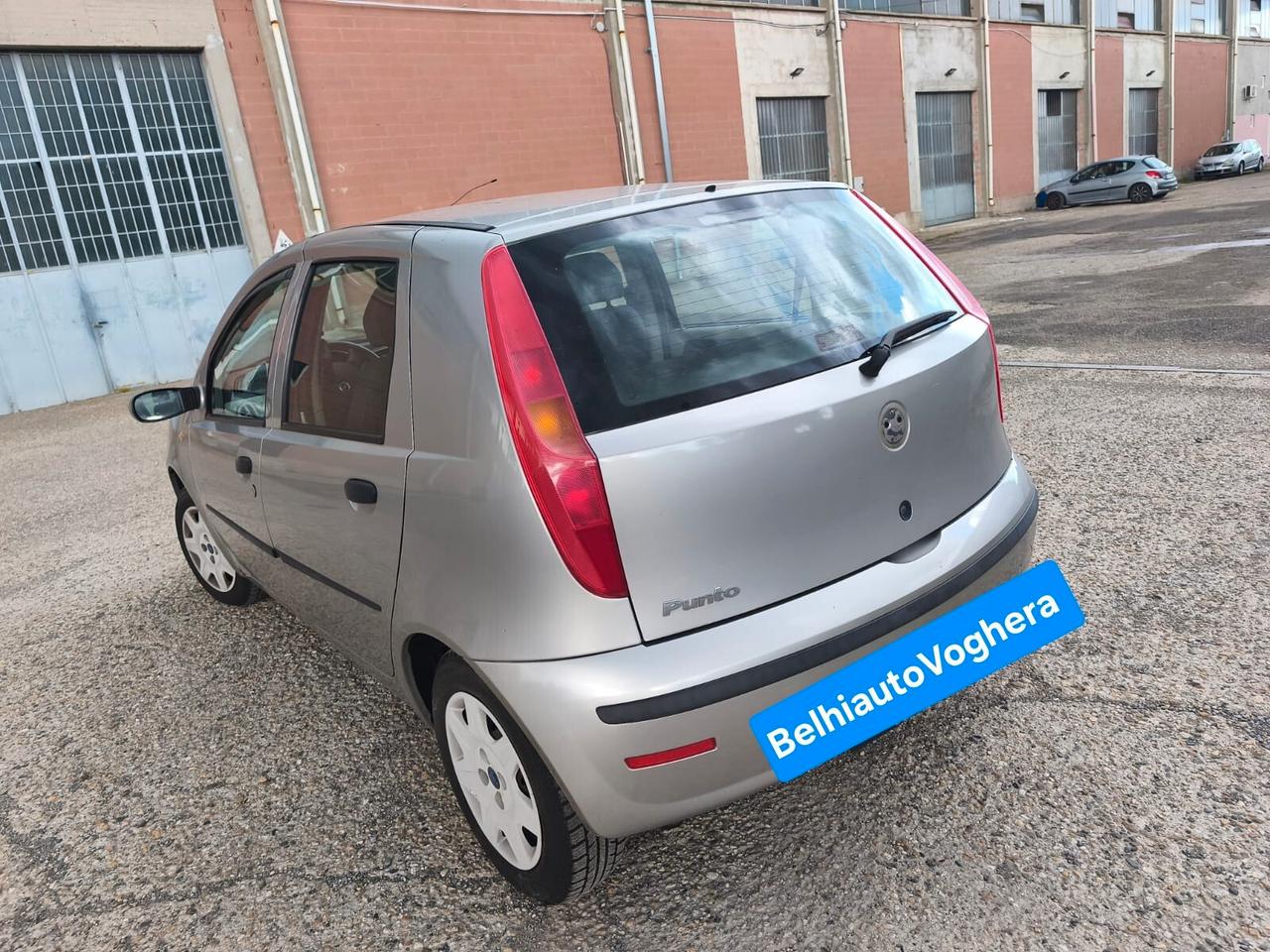 Fiat Punto 2003---1.2 Benzina Neopatentati