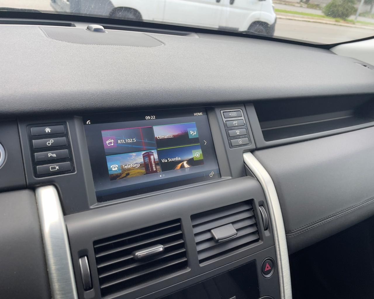 Land Rover Discovery Sport 2.0 TD4 180 CV HSE Luxury