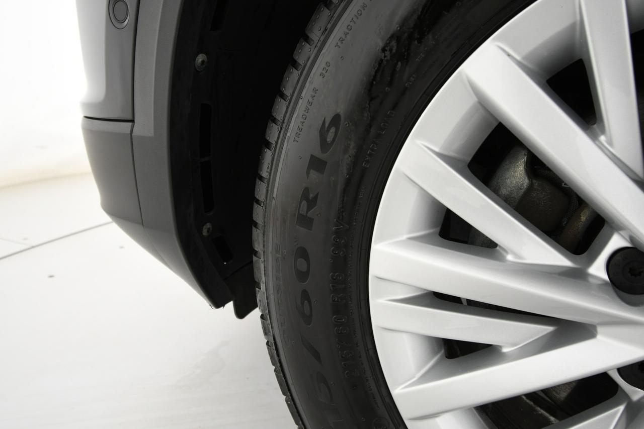 VOLKSWAGEN T-Roc 2022 - T-Roc 1.5 tsi Life dsg APP CONNECT+ACC+LED