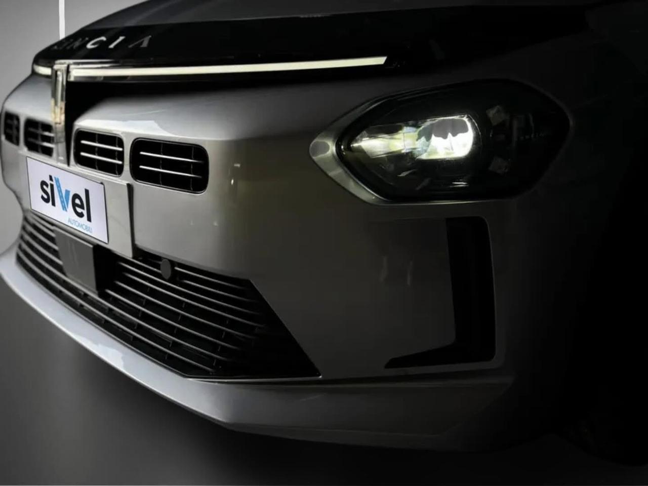 Lancia Ypsilon Hybrid