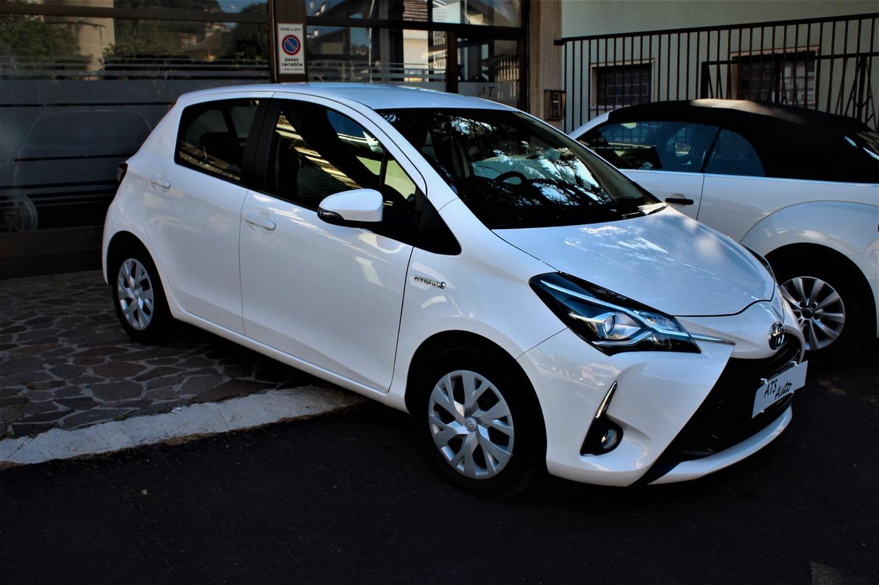 Toyota Yaris 1.5 Hybrid 5 porte Business