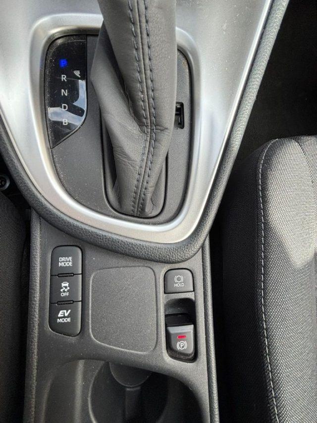 TOYOTA Yaris 1.5 Hybrid 5 porte Business