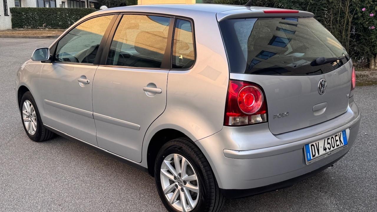 Volkswagen Polo 1.4/80CV 16V 5p. Comfortline
