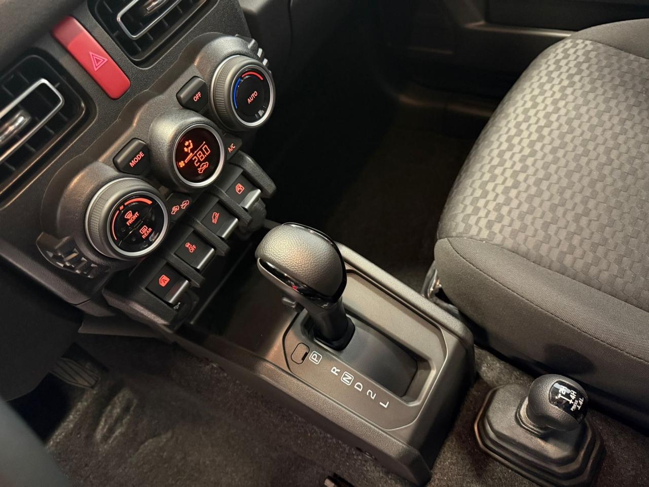 Suzuki Jimny 1.5 PRO 5 PORTE AUTOMATICA VARI COLORI